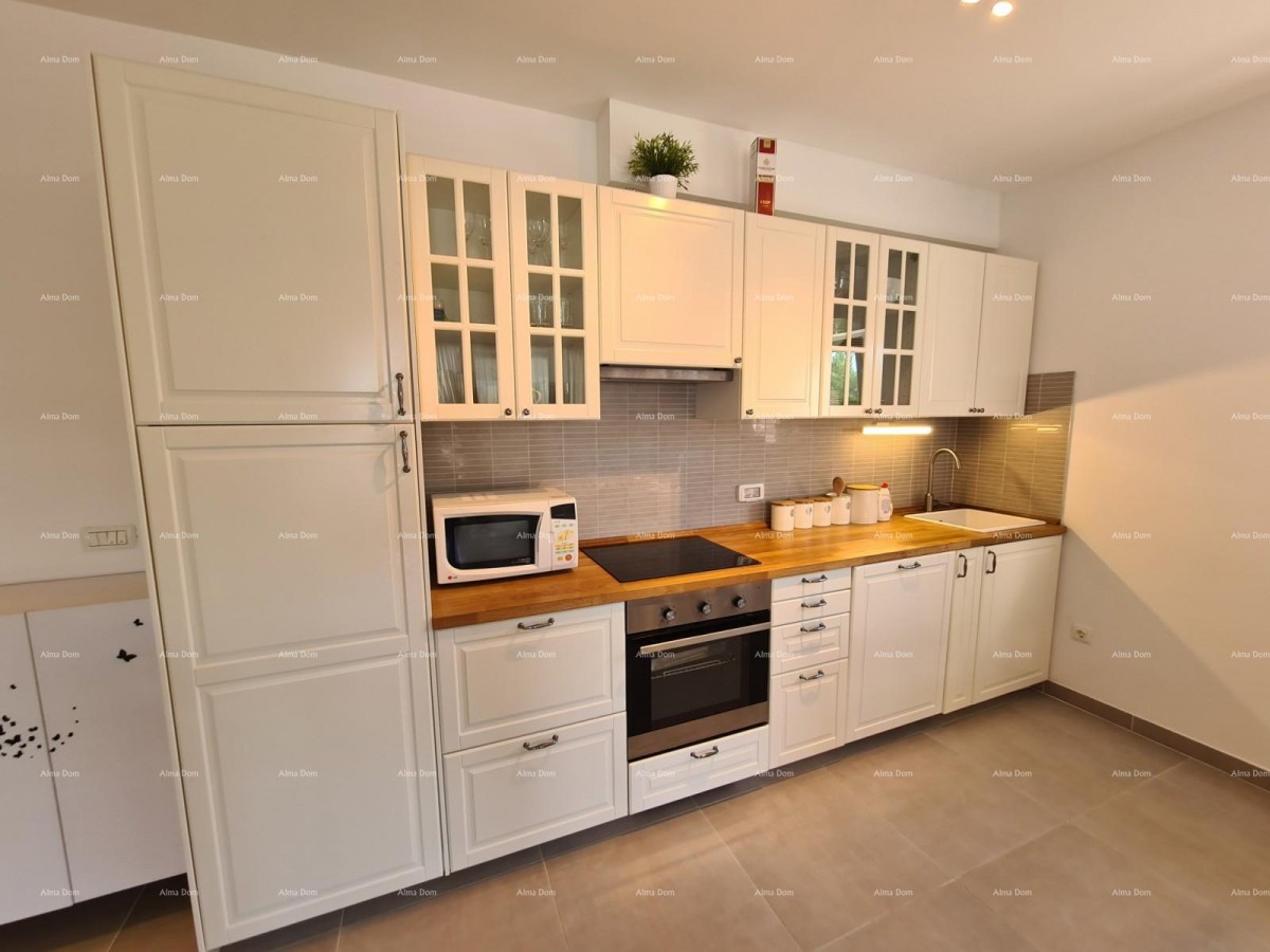 Перой!  Квартира со двором! 15