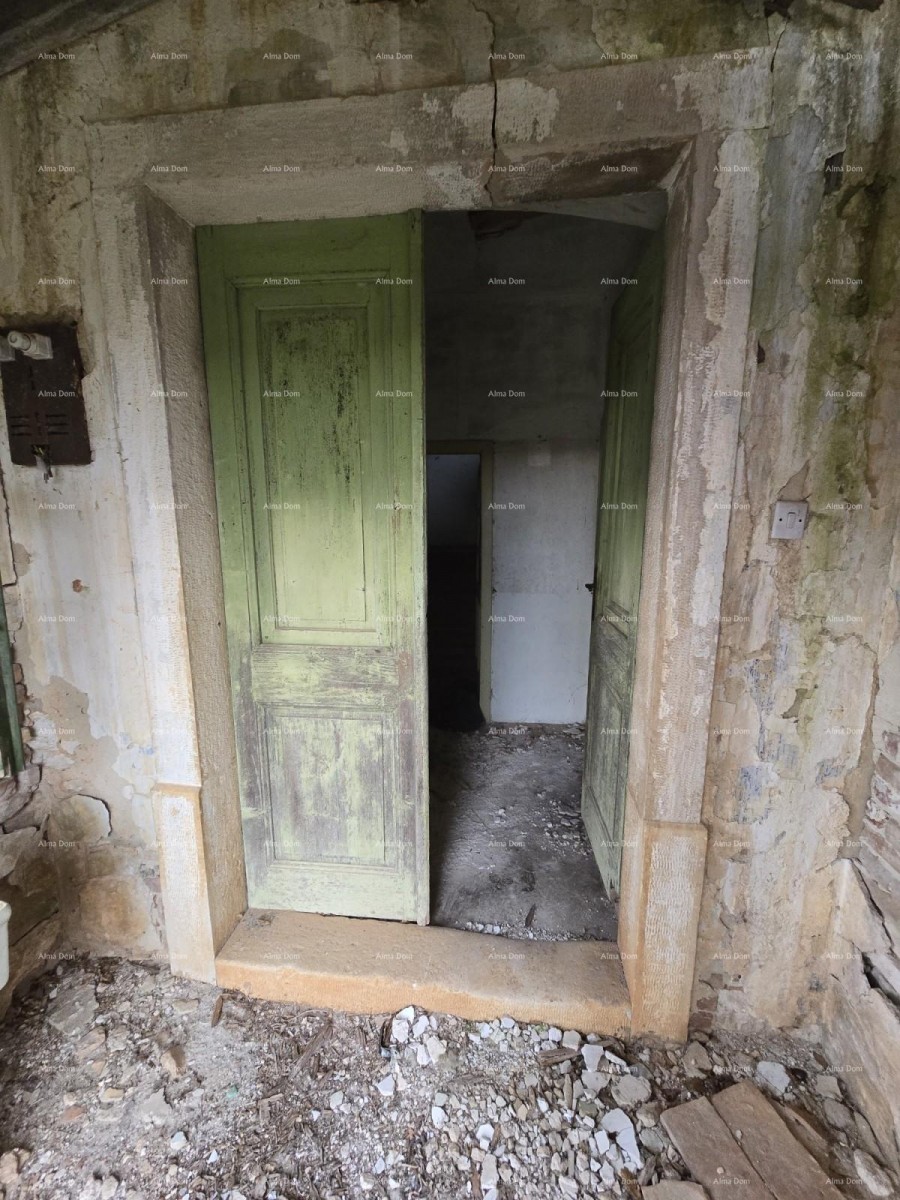 Галижана – каменный дом с земельным участком и колодцем 10