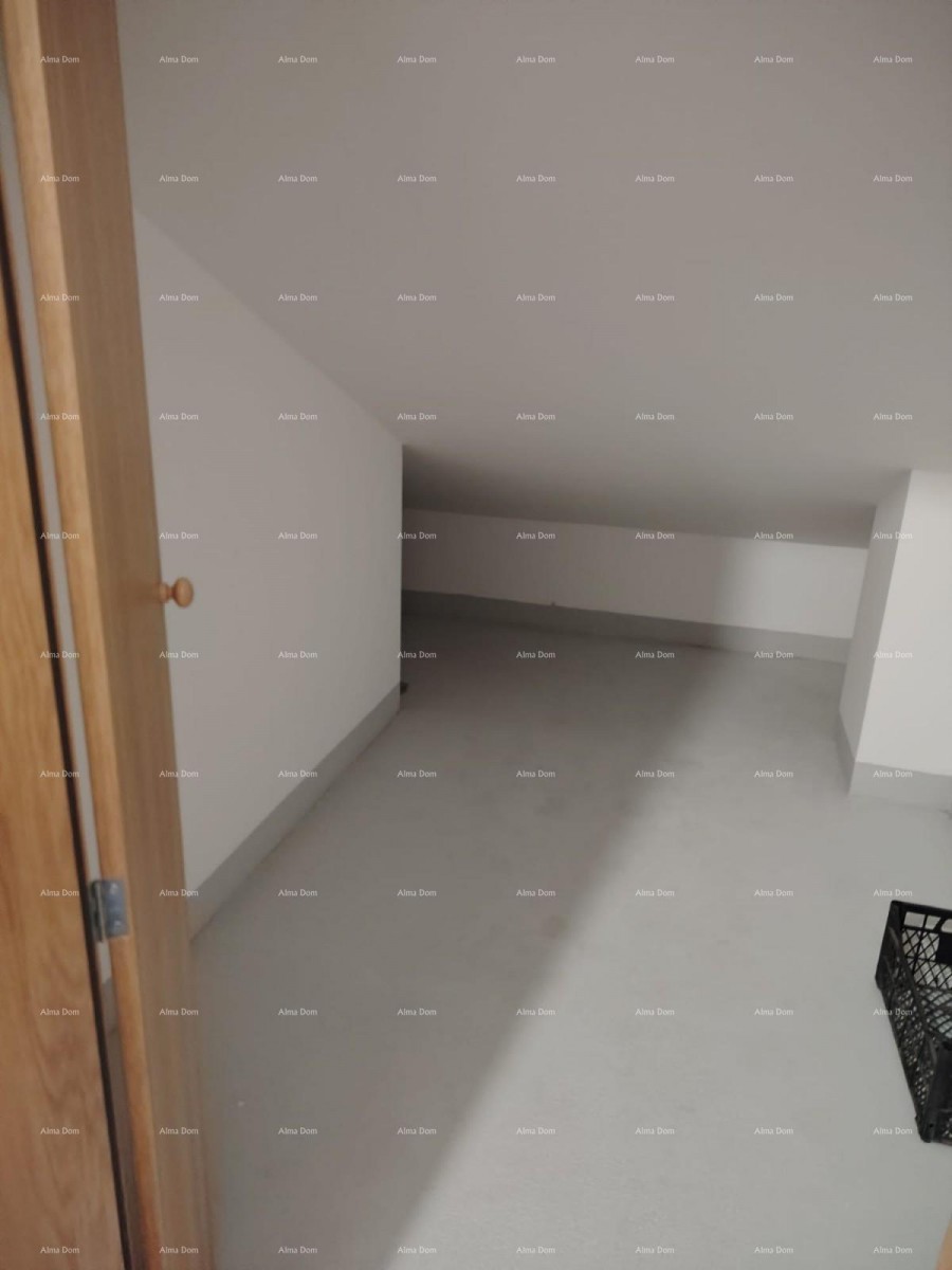 Trosoban stan odmah do mora, Premantura 25