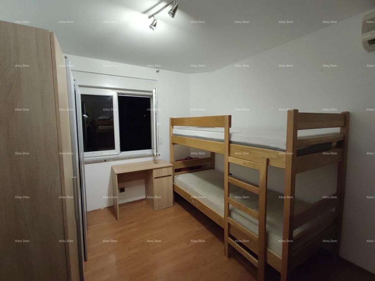 A 2 bedroom apartment in Pula is for sale. Dolinka. 6