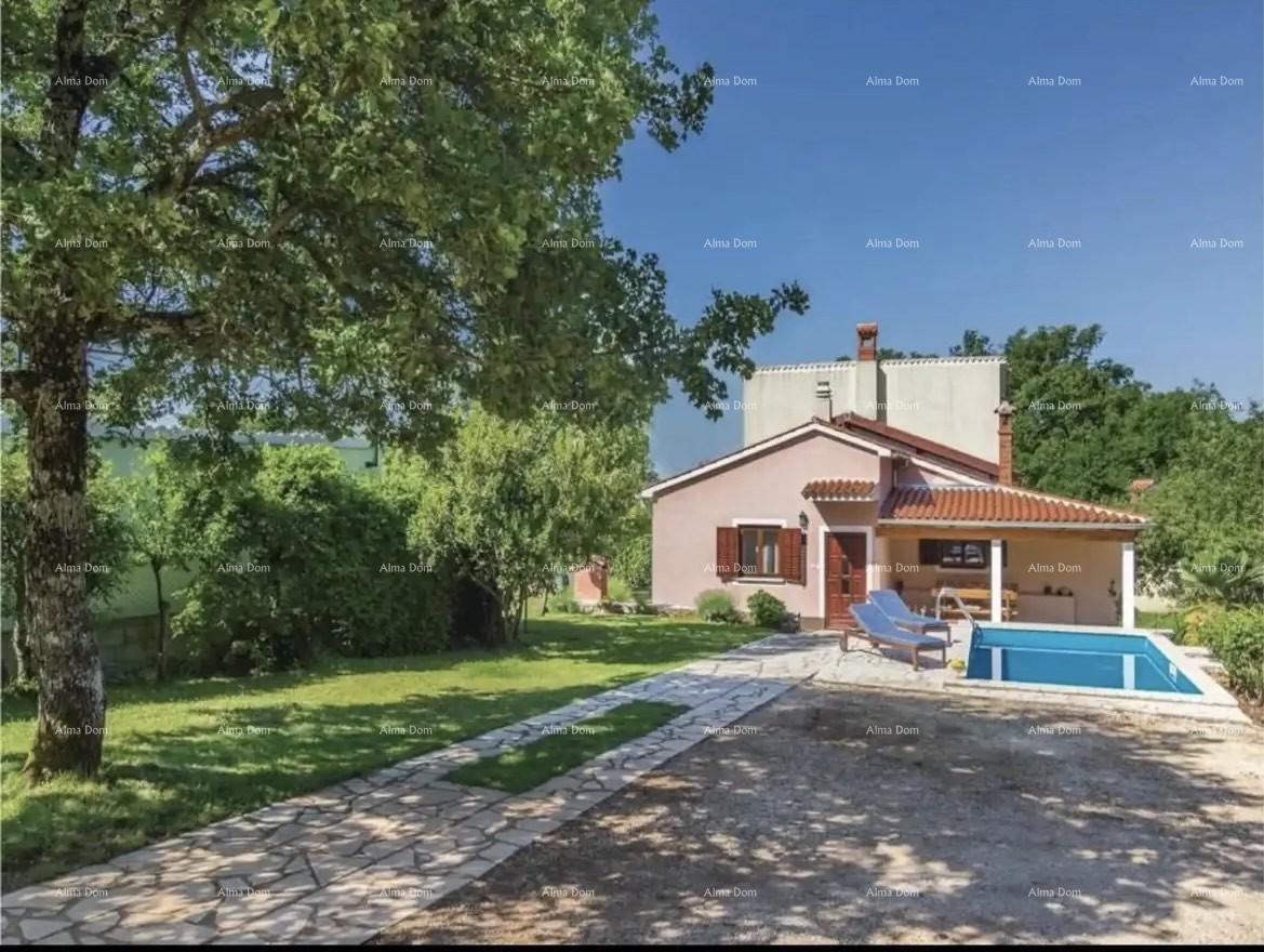 Casa con piscina vicino a Žminj 3