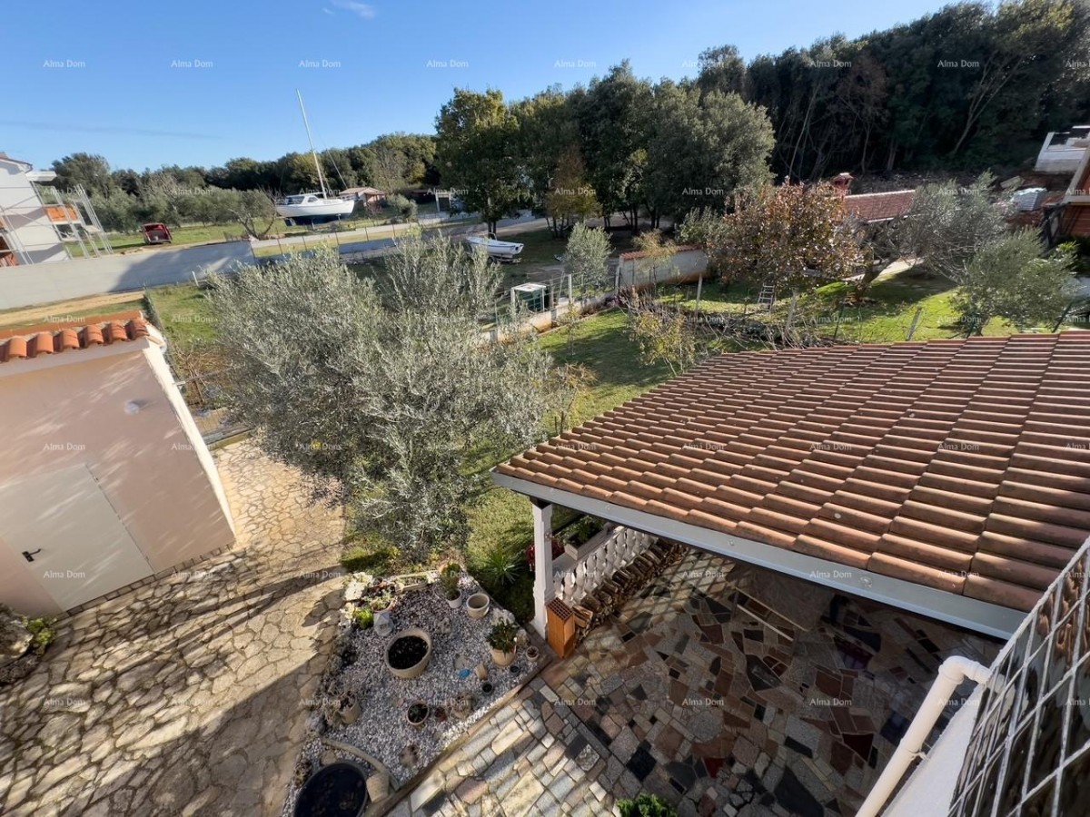 Большой дом с 4 квартирами - Песчаная бухта! 8