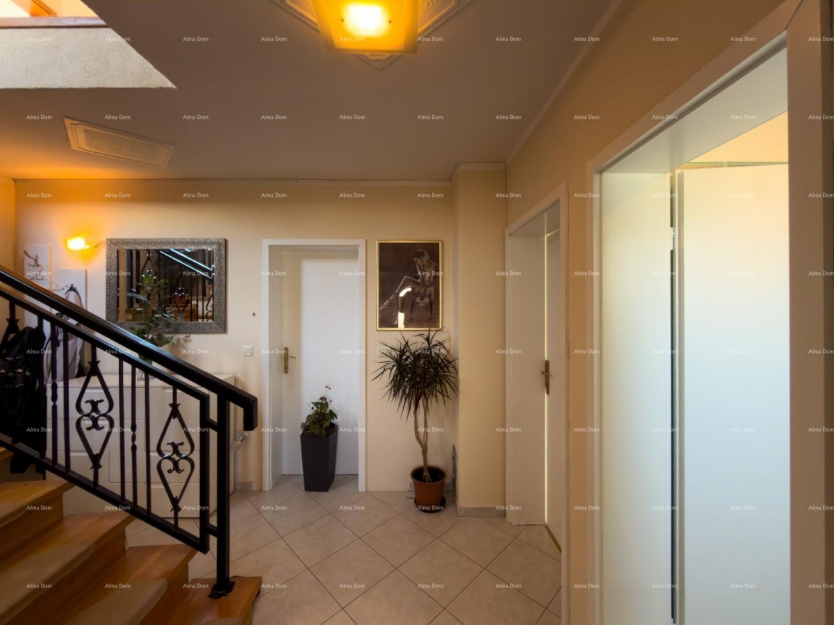 Kuća sa dva stana u okolici Pule 2