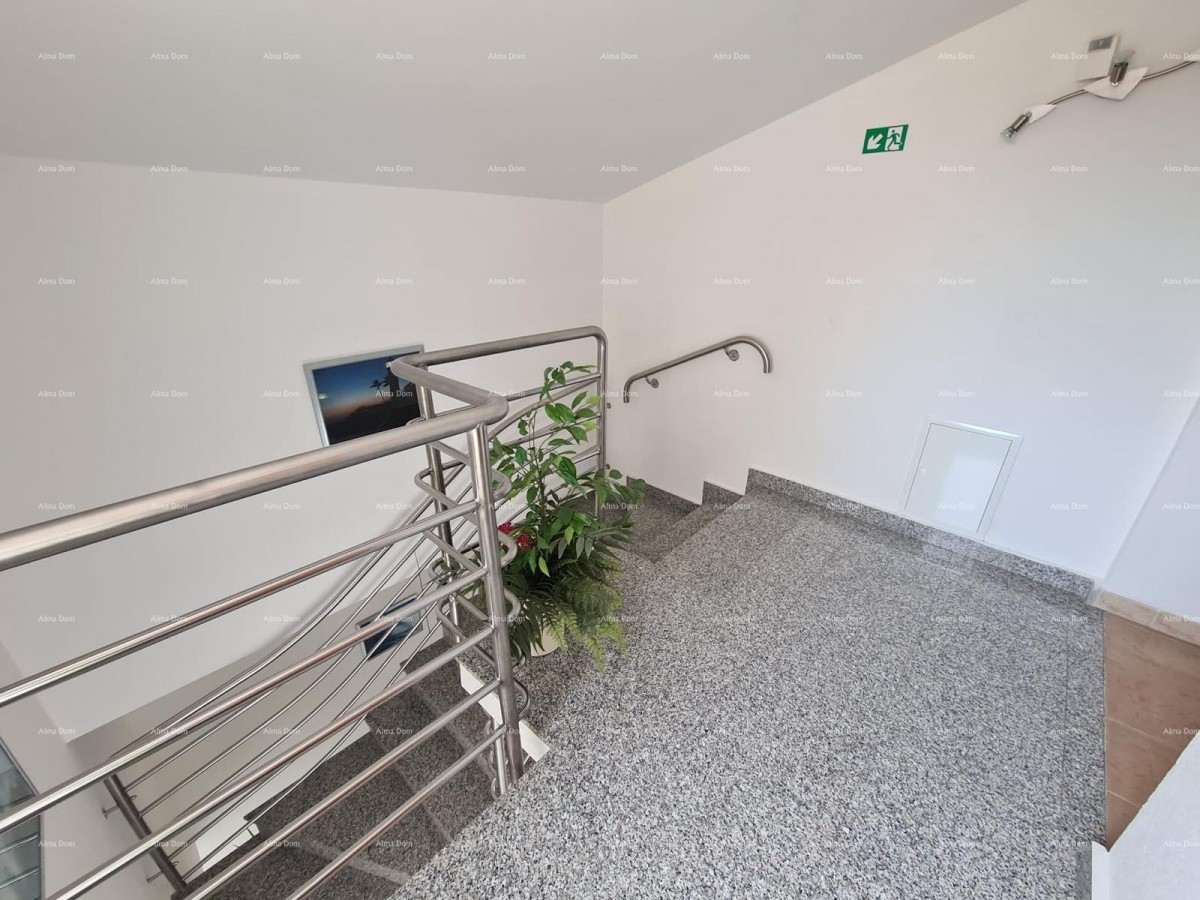 MEDULIN, KUĆA s ukupno 10 apartmana. Fucane 13