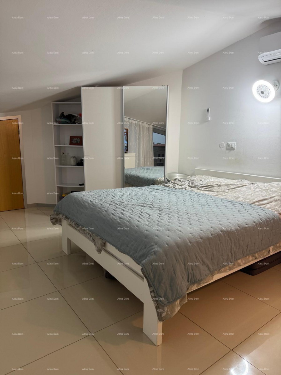 Novigrad, con una camera da letto. Edificio con ascensore. 9