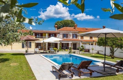 VILA CON PISCINA E TAVERNA – HRELJIĆI, ISTRIA