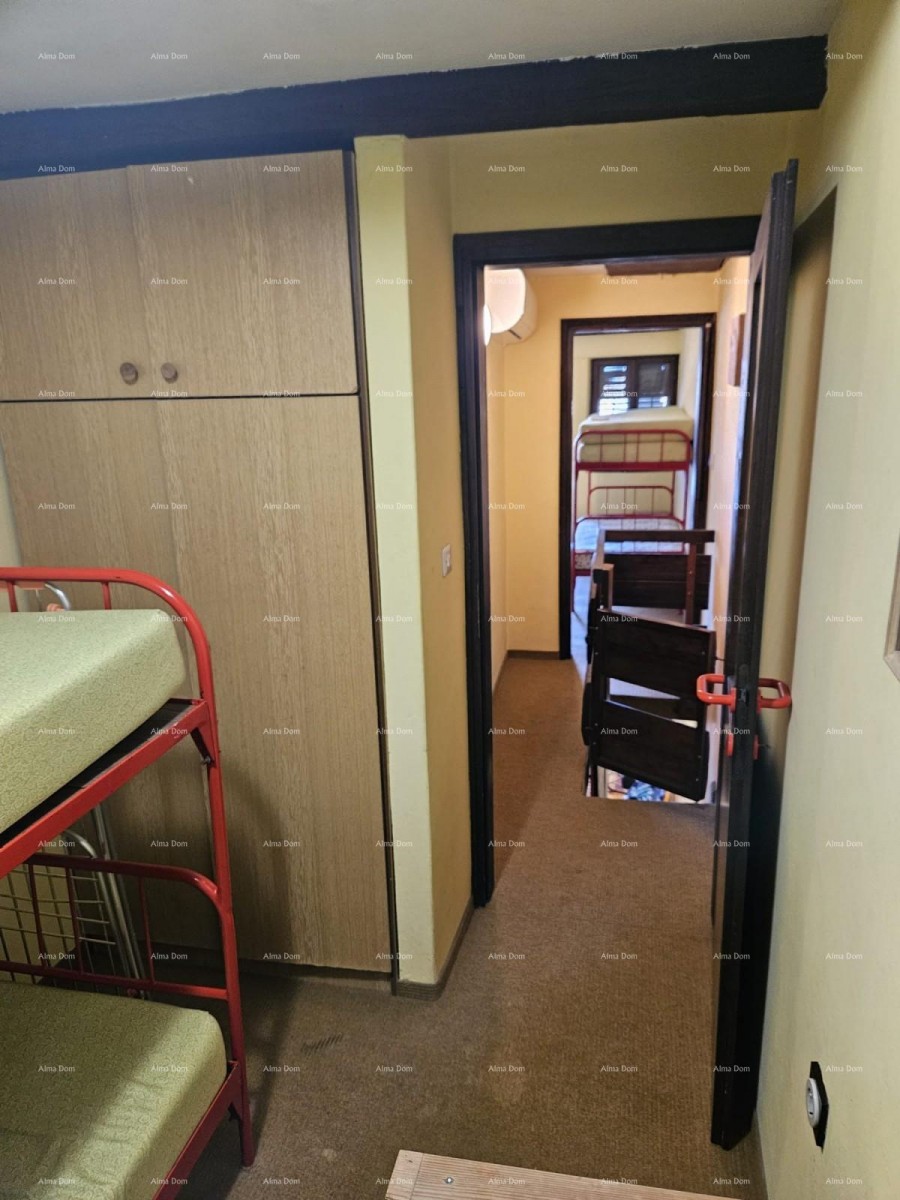 Перо́ж! Дом в ряду! 16