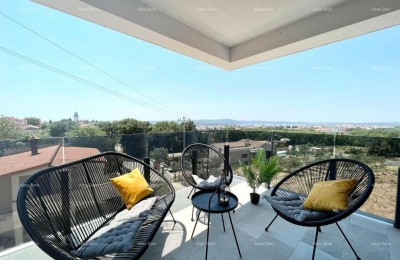 Modern house with a pool in Medulin, ideal for family or investment!