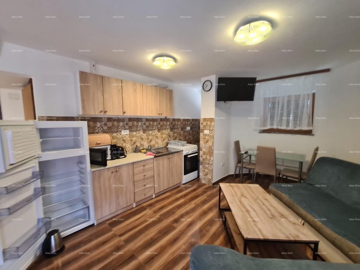 In vendita casa con due appartamenti – Fažana 1