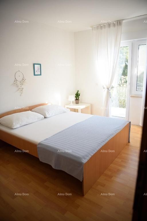 PREMANTURA – beautiful two-storey house with three apartments 3