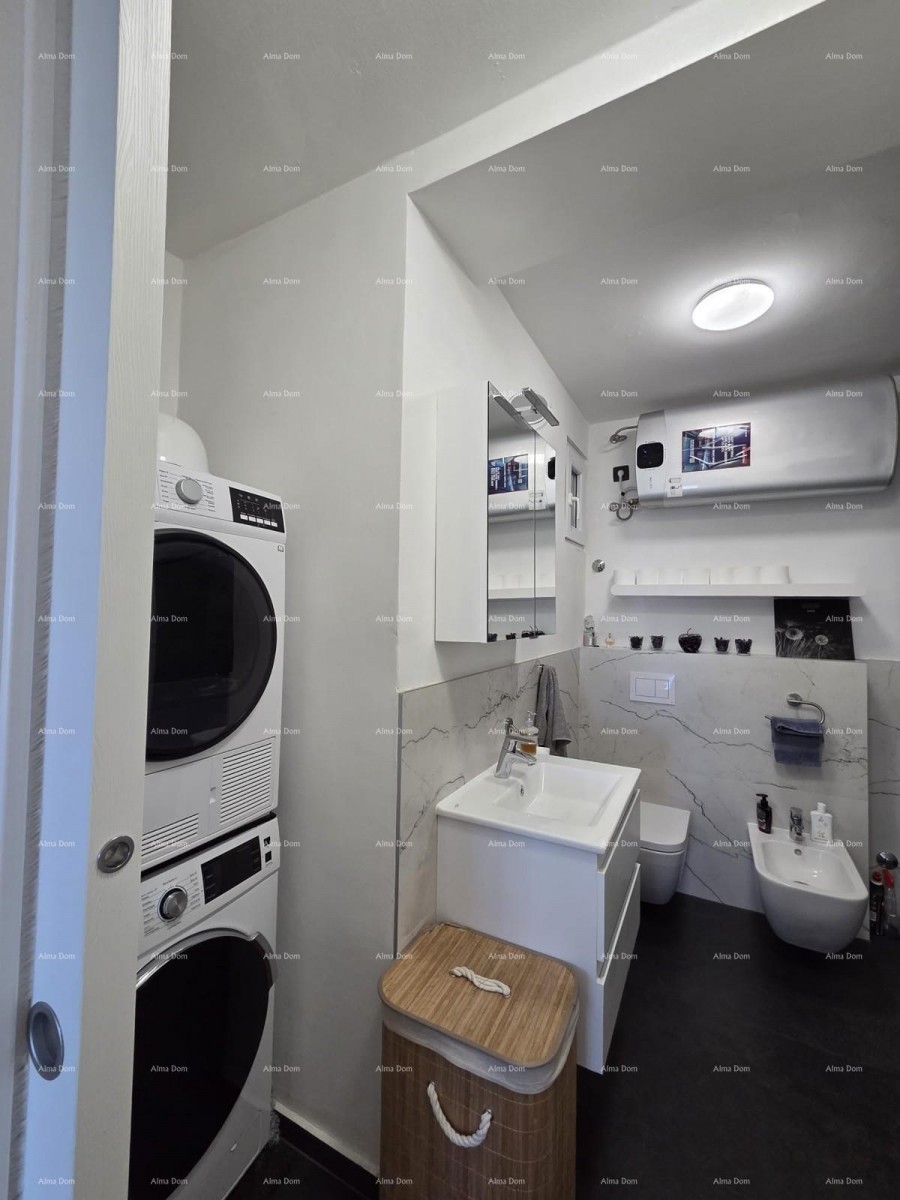 PULA, VIDIKOVAC, RENOVIRAN STAN 52 m² 19