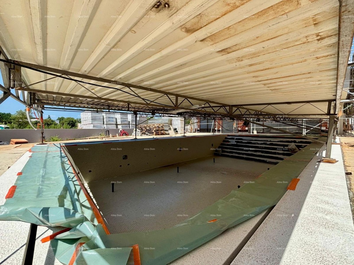 Продается современная вилла в Ровине 23