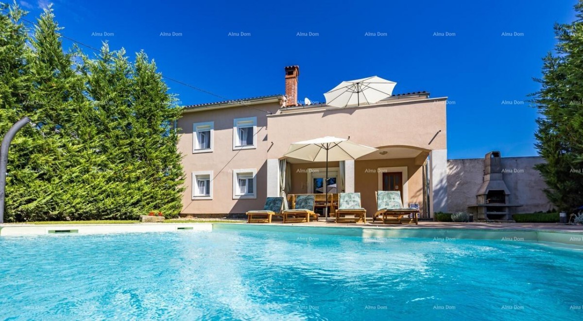 Beautifully renovated Istrian house with a private pool –  Svetvinčenat 1