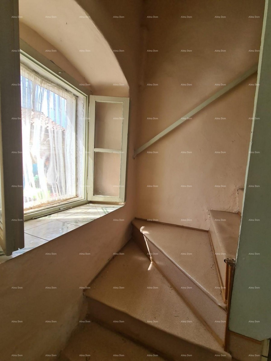 GALIŽANA – hiša z več stavbami in velikim potencialom za prenovo 37