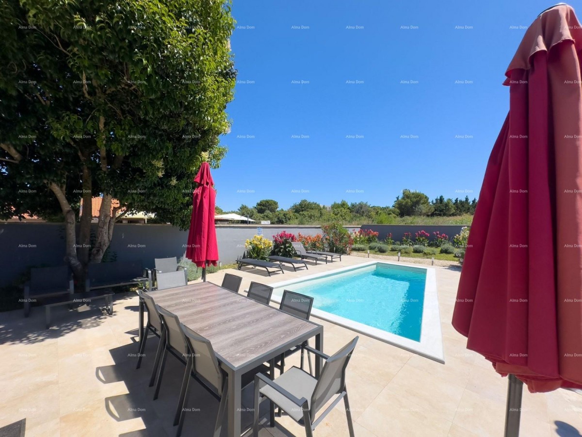 Istria, Ližnjan, 1 km to the center of Medulin, new modern house with pool for vacation. 46