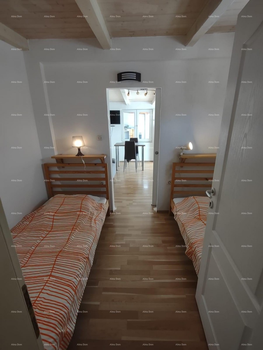 POLA - casa in ottima posizione (2 spazi separati) 14