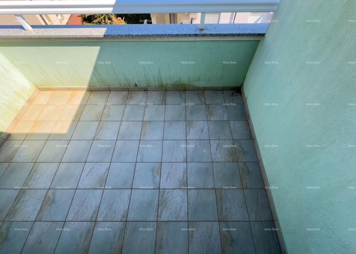 MEDULIN!  Studio apartmen na drugom katu etažirane zgrade. 12