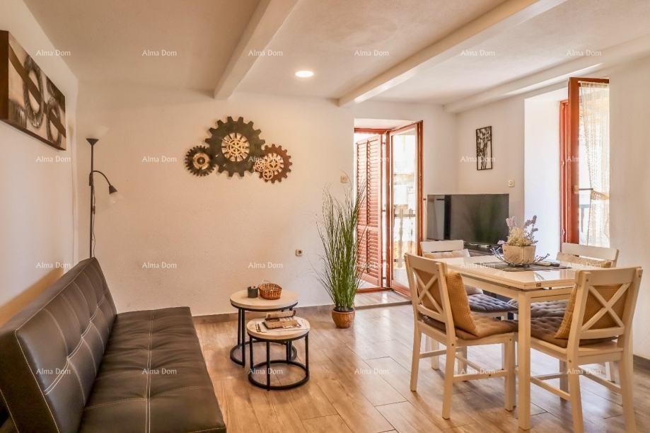 Прекрасная квартира в Ровине – 55 м², двухуровневая, с видом на старый город 2