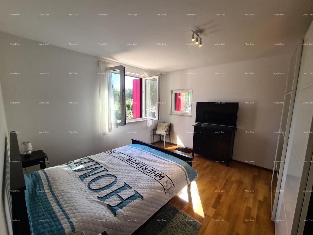 Перой!  Квартира со двором! 9