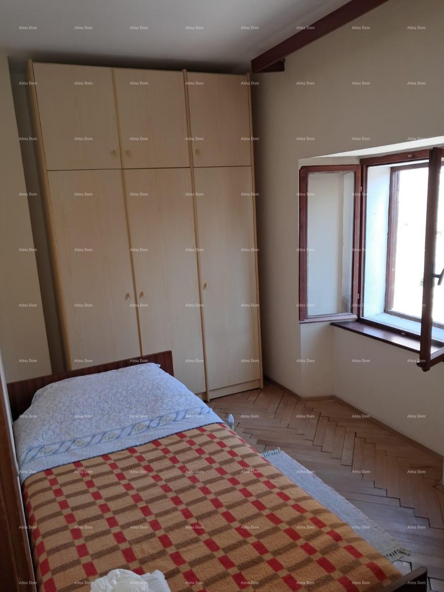 Buje! Casa su tre piani in centro 15