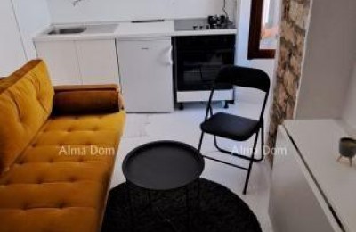 Prodaje se renovirana kamena kuća u centru grada Vodnjan