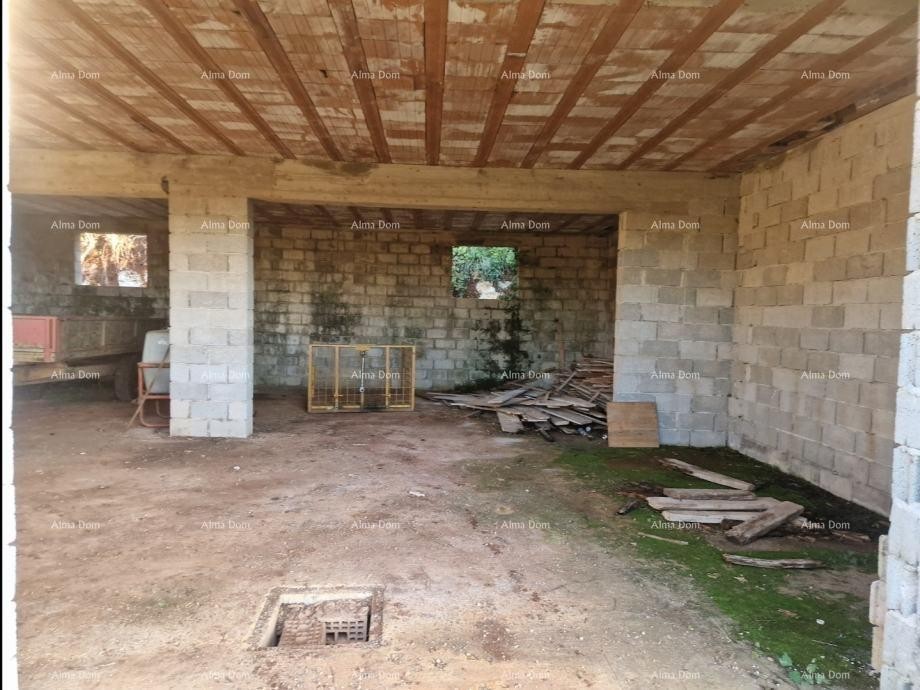 HOUSE IN ROH-BAU PHASE WITH ADDITIONAL CONSTRUCTION PLOT AND AGRICULTURAL LAND 3