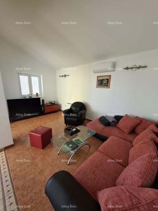 Prodamo 3-sobno stanovanje, Novigrad 8