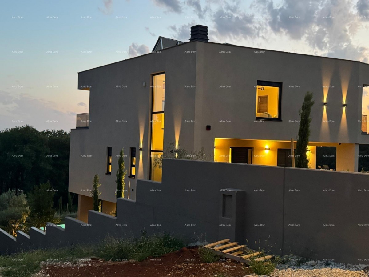 Istra – Medulin, impresivna vila uz šumu s pogledom na more 4