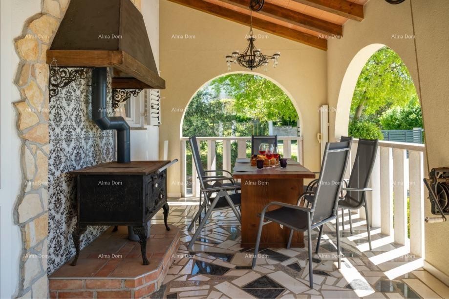 Rasa, House with a Pool and Sea View 13