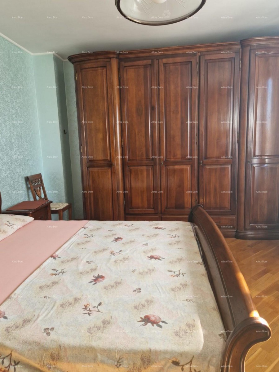 UMAG - Prostrana kuća sa velikom okućnicom, prvi red do mora 10