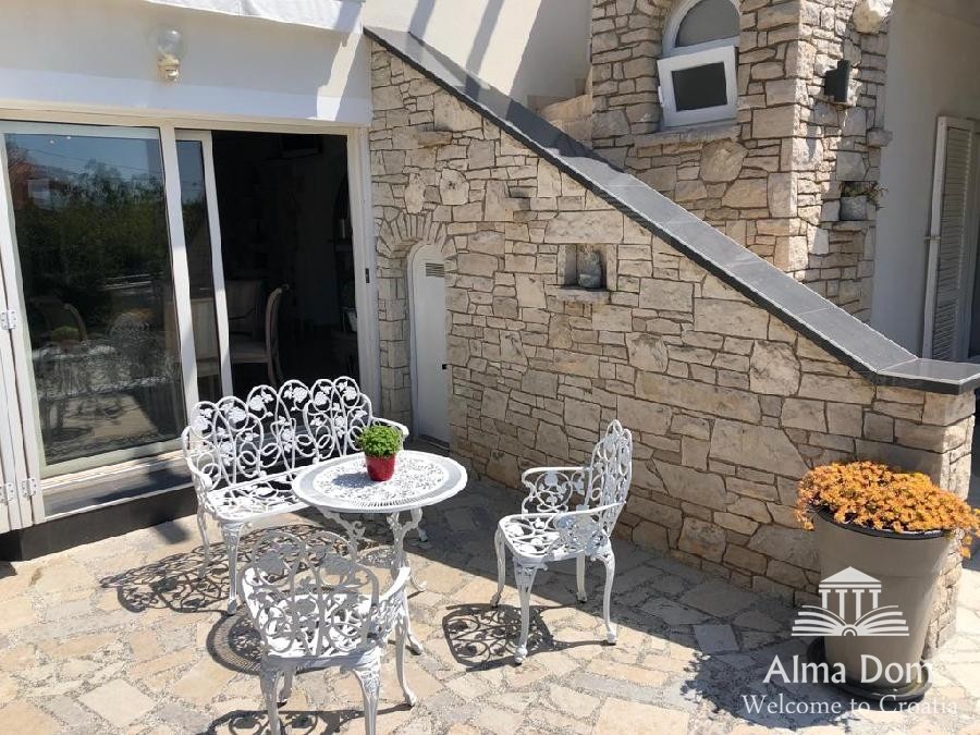 5 star holiday villa. 22