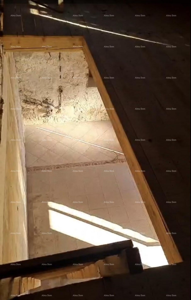 Na prodaju autentična istarska kamena kuća u blizini Brtonigle 8