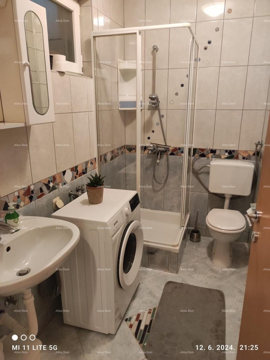 Apartment house with sea view 22