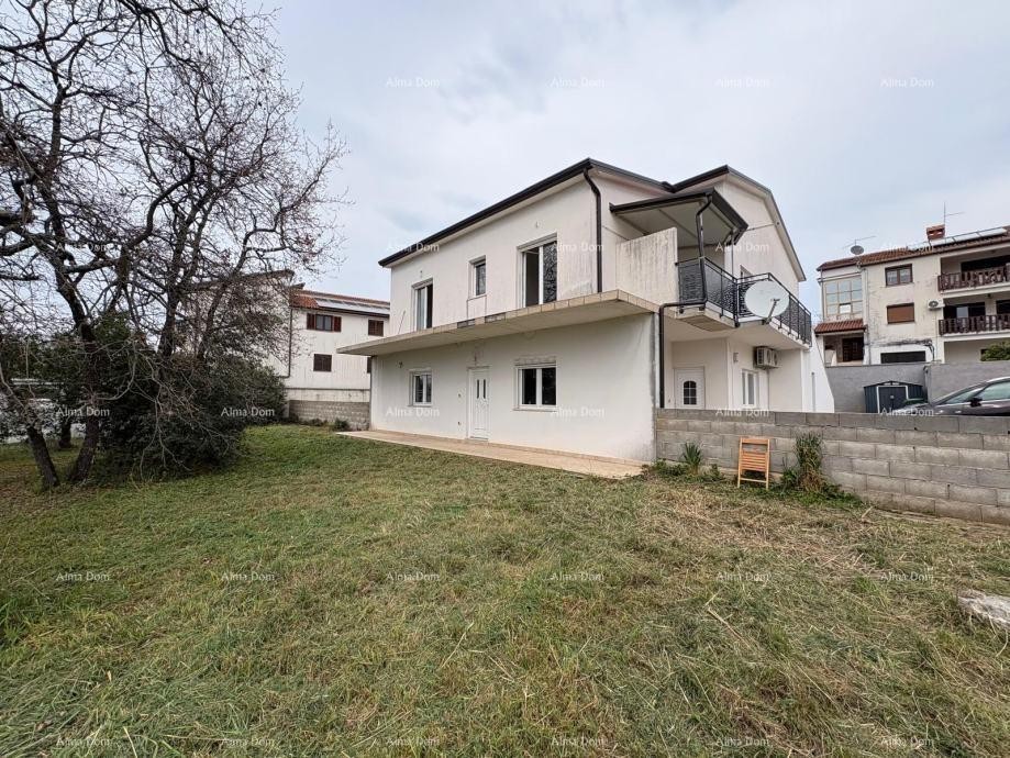 UMAG, casa con ampio cortile 1