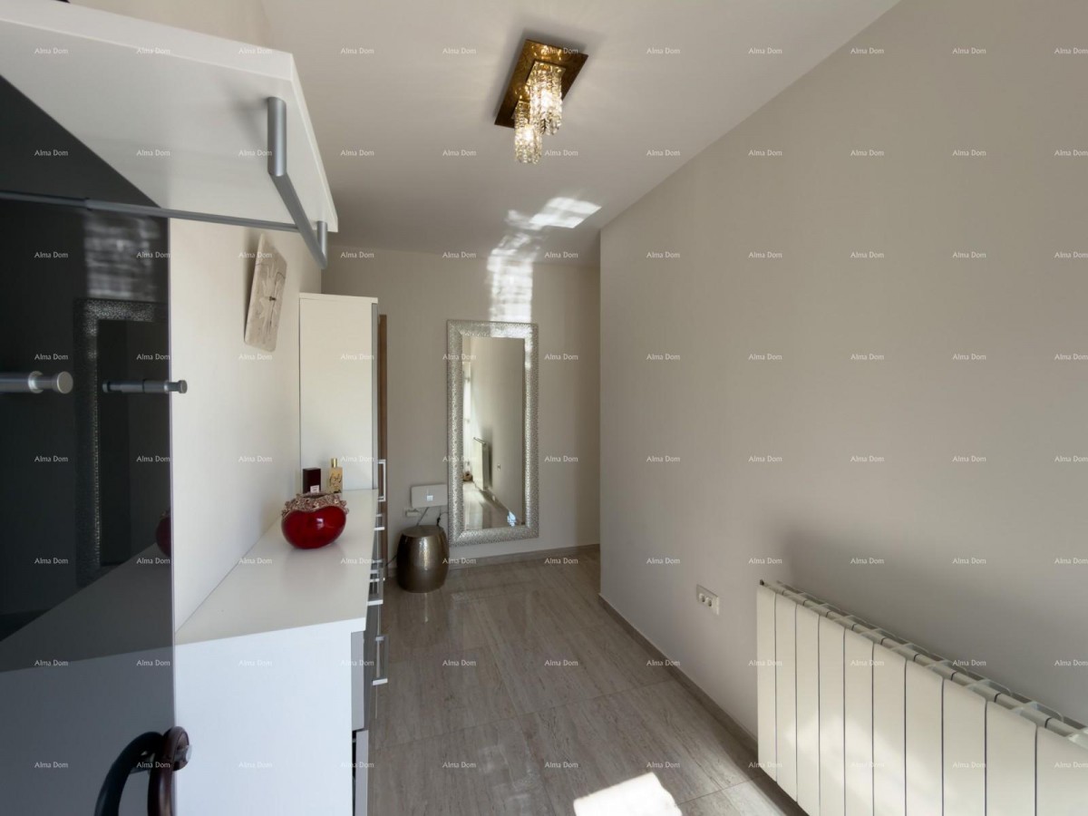 Ližnjan, renovated and fully furnished house with a garage and a cellar 9