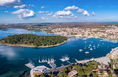 Građevinsko zemljište 1.058 m², 500 m od mora, Medulin