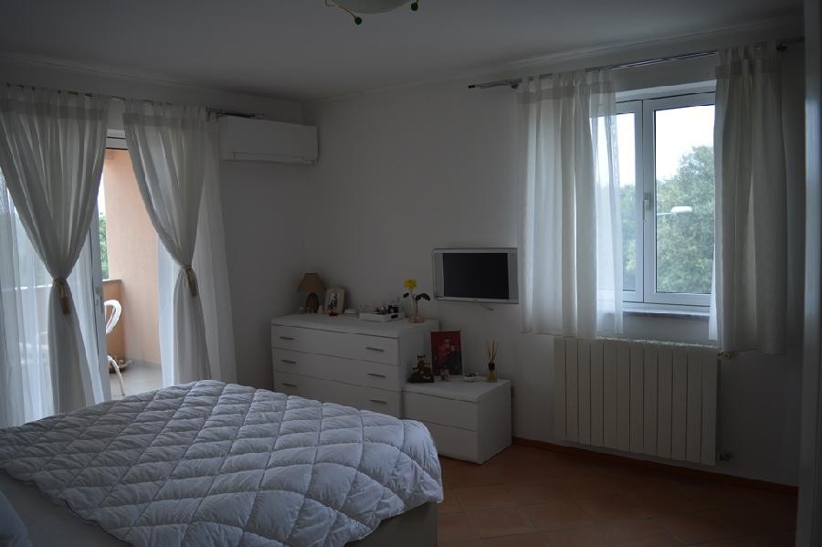 Detached near the beach! 7