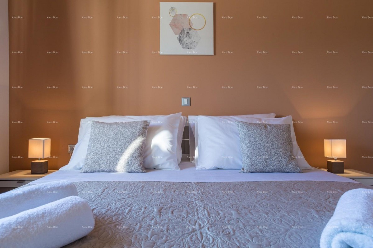 Fažana, detached house on a large plot of 1844 m2. View of the entire Fažana. 19