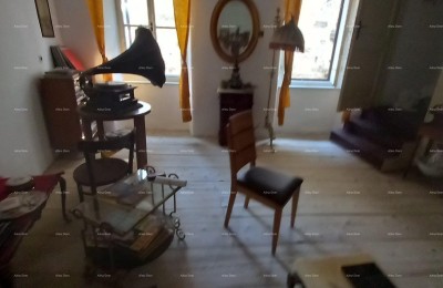 Stara kamena kuća u centru Vodnjana – autentična istarska nekretnina