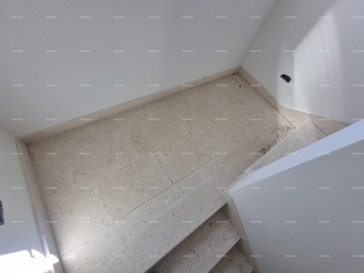 Продается дом с бассейном и видом на море – тихая деревня Раша 5