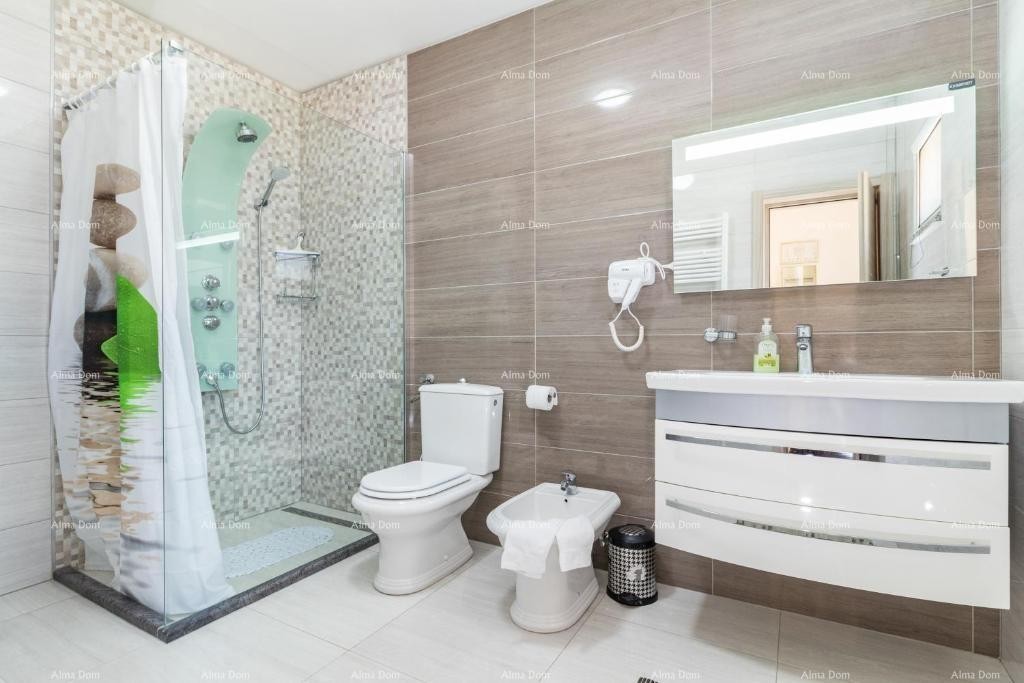 Medulin, apartment with pool. 10