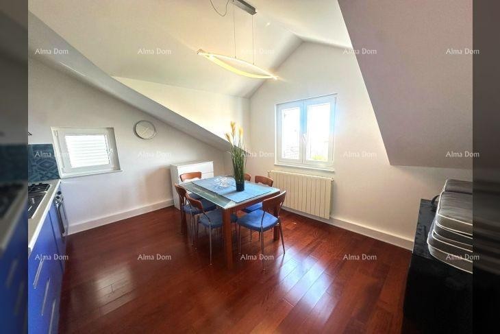 Poreč – Spacious penthouse with a large terrace and sea view 3