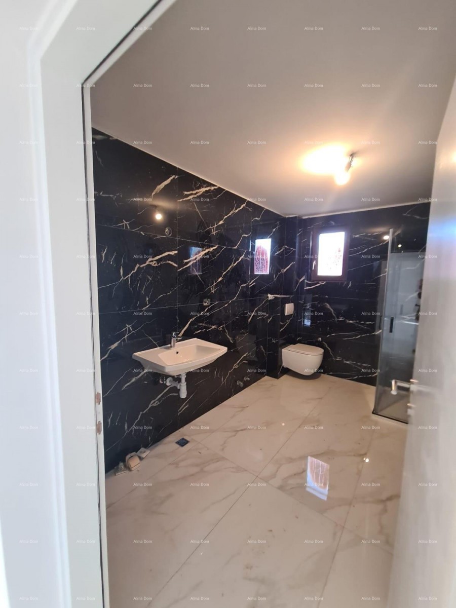 Poreč – Family House with Two Residential Units 19