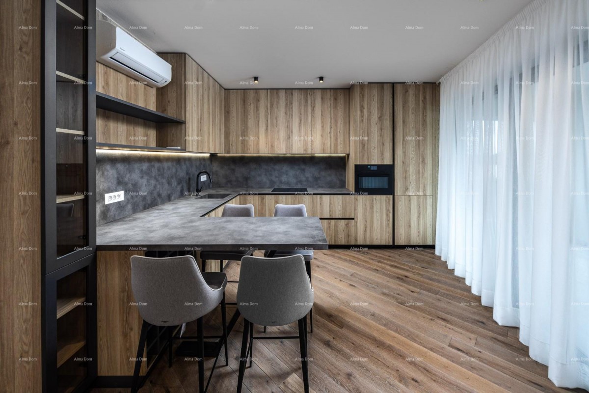 РОВИНЬ, Борик – Новая роскошная квартира в престижном районе, в 200 метрах от моря 1