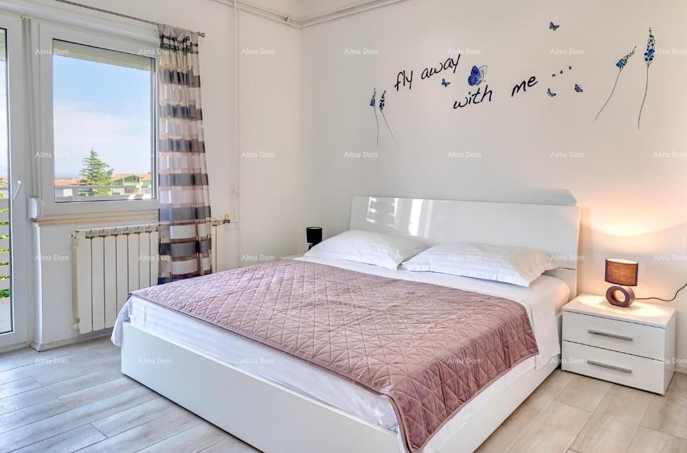 Prodaja kuće s bazenom i pogledom na more – Ližnjan 19