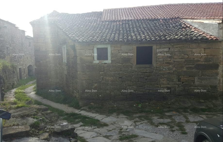 Eccellente opportunità! Casa in pietra da ristrutturare con ampio giardino, vicinanza a Buzet! 8