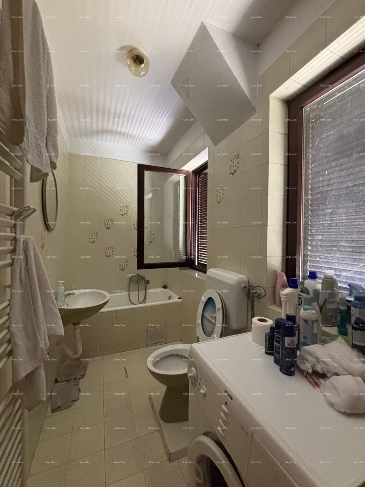 VALBANDON - House with two apartments - ideal for family life or investment 15