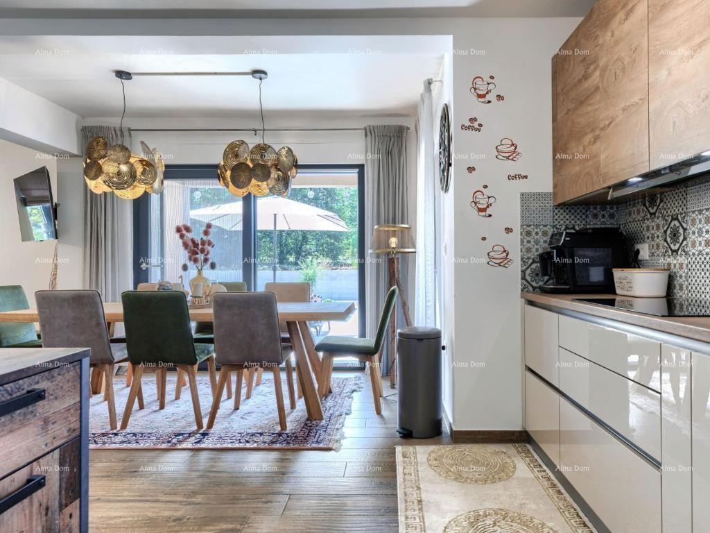 In vendita villa di lusso con piscina in un'oasi verde nei dintorni di Labin 12