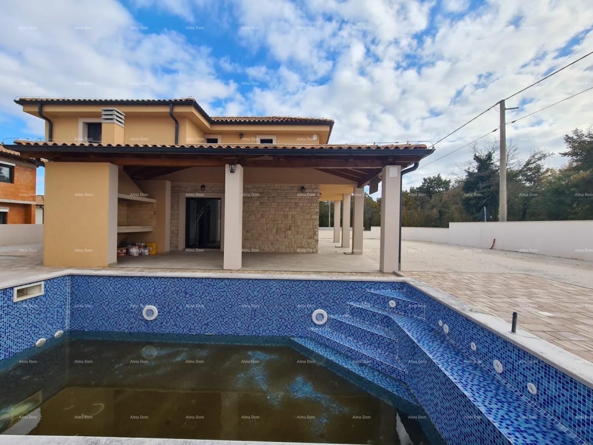 Casa con piscina in vendita -Svetvinčenat 4