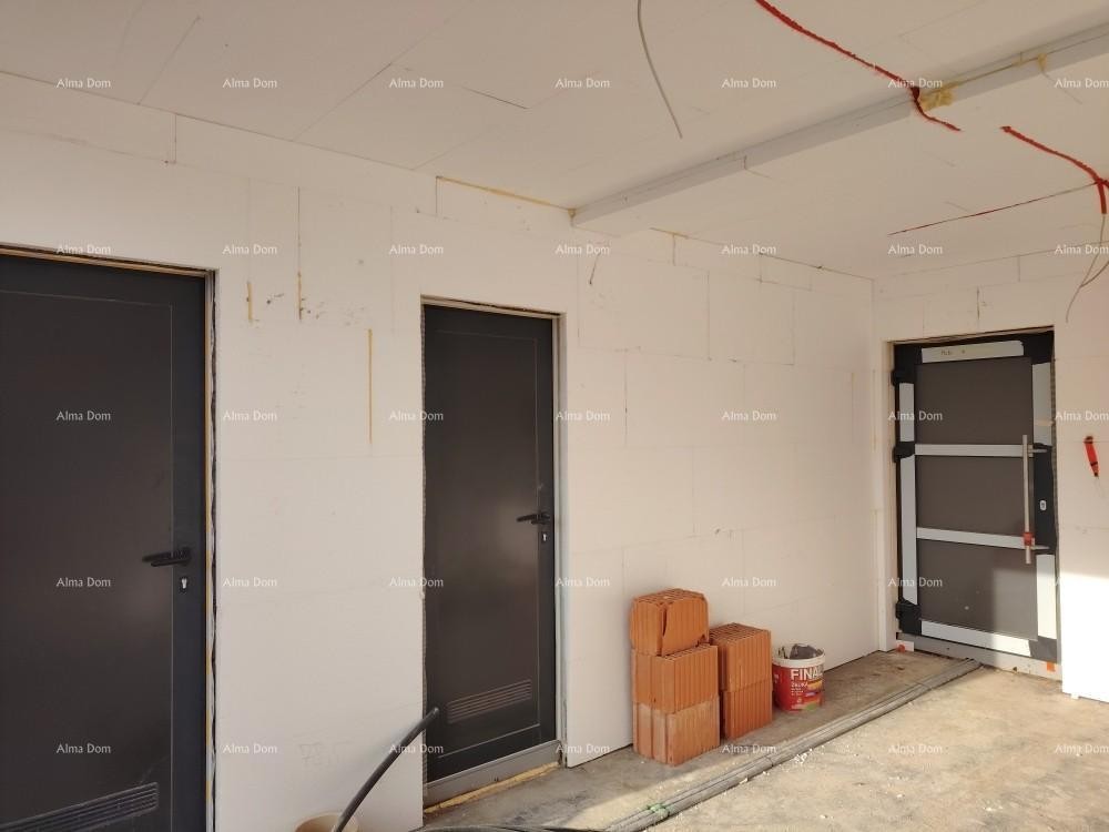 Penthouse z veliko teraso. Medulin. 4